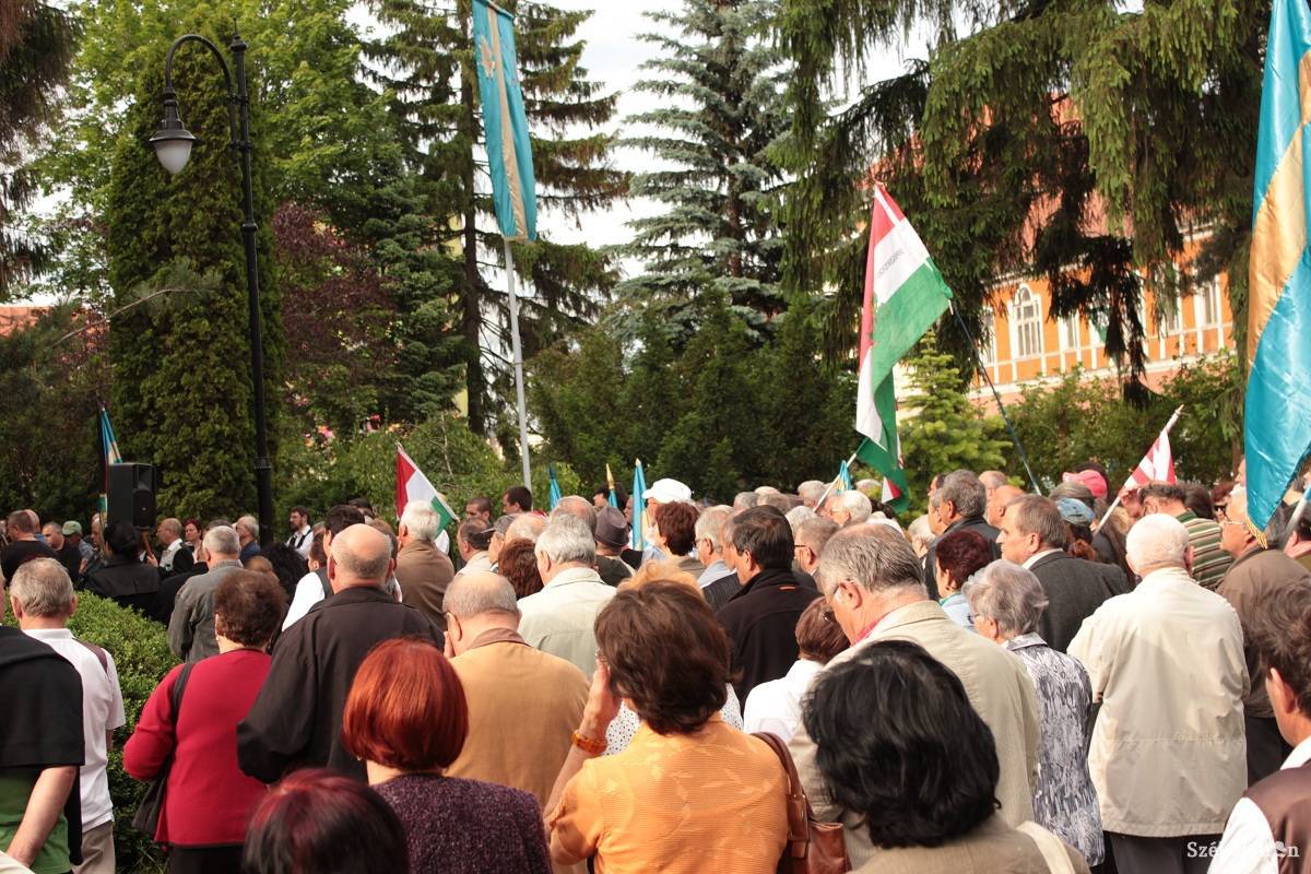 A magyarok gyásznapjára emlékeztek Sepsiszentgyörgyön