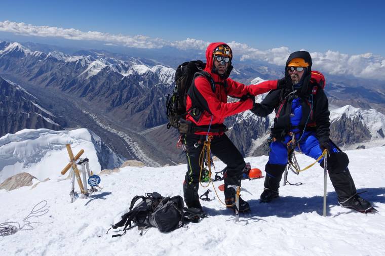 Így hódították meg a székelyek Kazahsztán legmagasabb csúcsát
