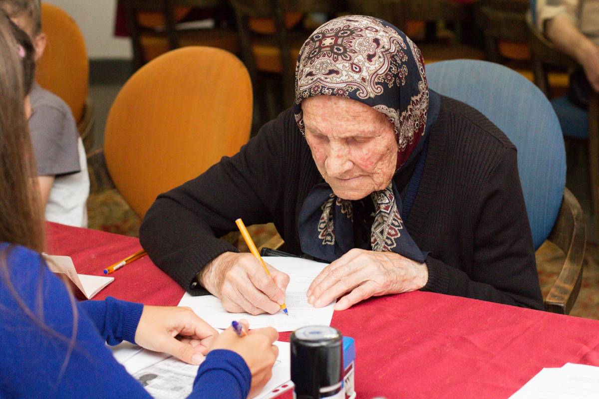 Magyar állampolgár lesz a 99 éves asszony – immár harmadszorra