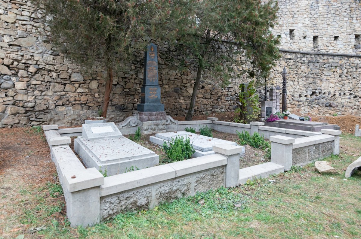 Felújíttatták a Sepsiszentgyörgy egykori polgármesterének síremlékét