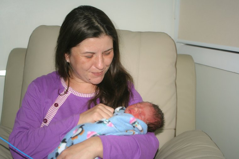 Nővére várja otthon Sepsiszentgyörgy első újszülöttjét