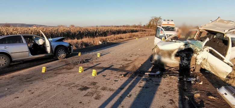Öten sérültek megy egy Kovászna megyei balesetben