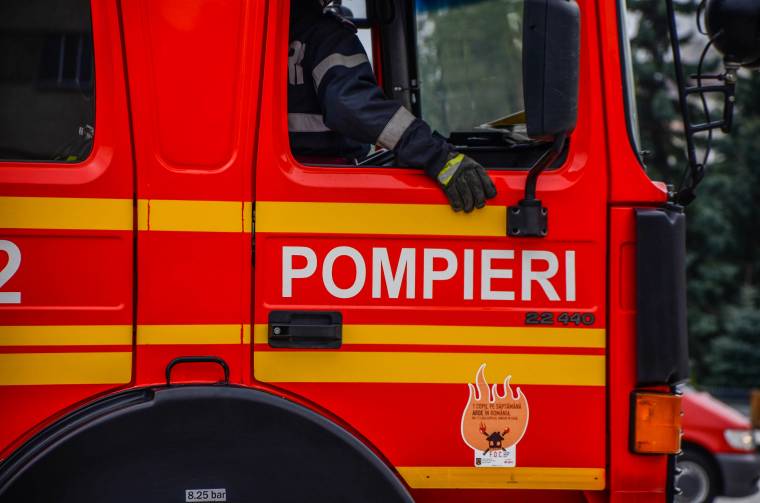 Több tonnányi fűrészpor és fahulladék semmisült meg a Schweighofer egyik gyáránál keletkezett tűzben