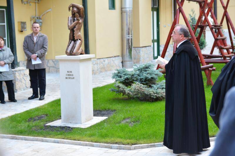 Emlékműavatással tisztelegtek Kolozsváron a holokauszt áldozatai előtt