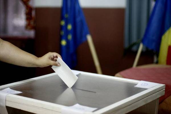 Közös listán az USR és a PLUS – szövetséget kötött az európai parlamenti választásokra a két ellenzéki párt