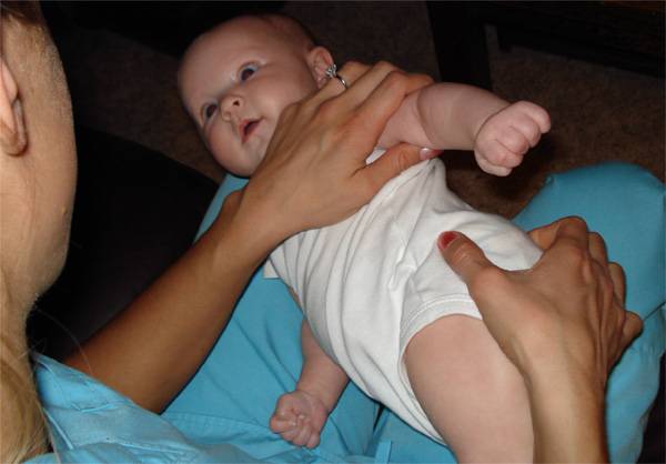 csípőbetegség csecsemőknél minden izom és ízület fáj