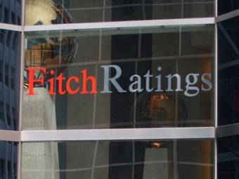 Románia gyenge pontjaira is rámutat az államadós-besorolási kilátást stabilra javító Fitch Ratings
