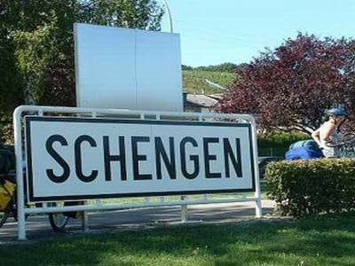 Az EU cseh elnöksége alapvető fontosságúnak tartja Románia és Bulgária schengeni csatlakozásának előmozdítását
