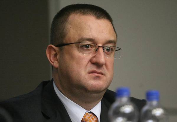 Jogerősen öt év szabadságvesztésre ítélték az adóhatóság volt elnökét, Sorin Blejnart