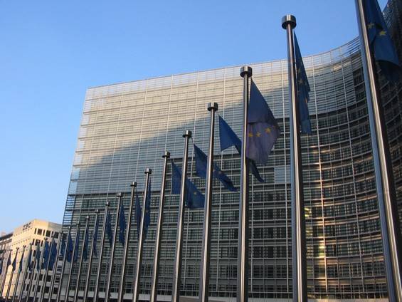 Keményen bírálja a román igazságügyet az Európai Bizottság