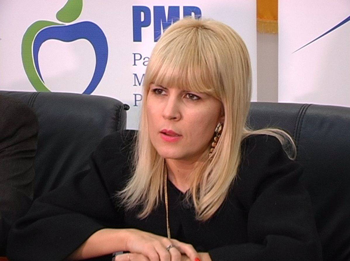 Államfőjelöltek – Elena Udrea, Traian Băsescu hű szövetségese