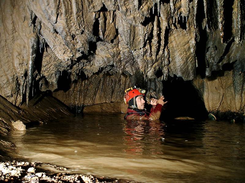 Új barlangrendszert fedeztek fel a Király-erdőben