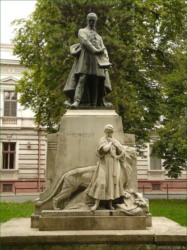Elkezdik a gyűjtést a Szacsvay-szobor felújítására