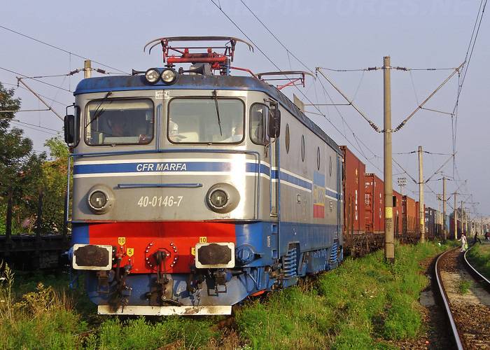 Irdatlan összegű tartozást kellene behajtania a román államnak a vasút áruszállító részlegétől