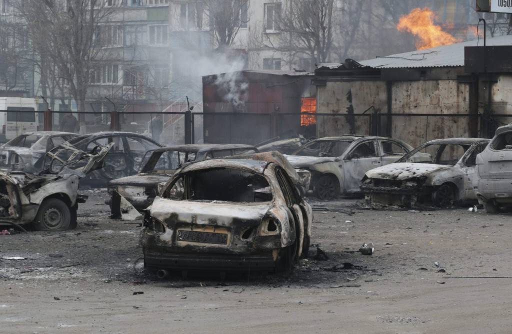 Visszavágna az Európai Unió Oroszországnak Mariupol bombázásáért