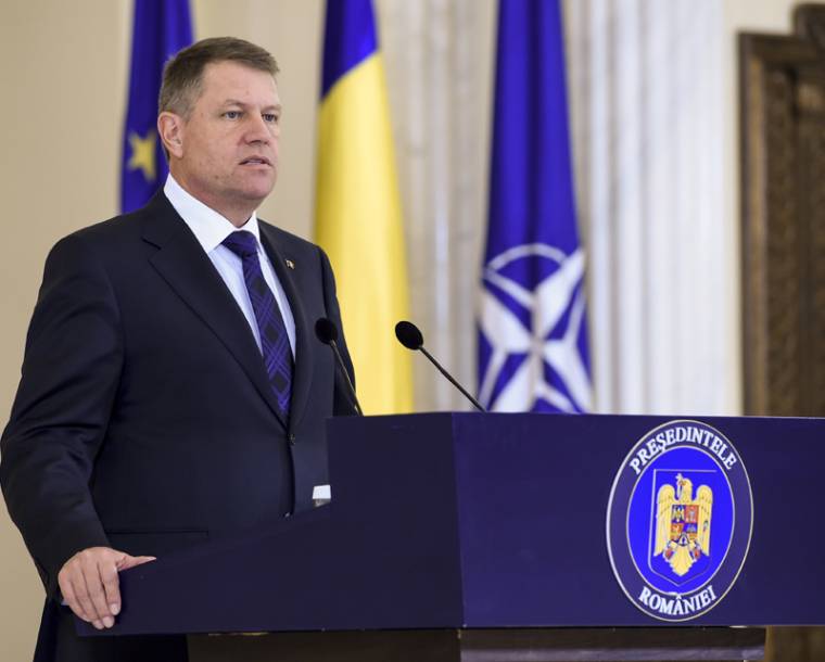 Iohannis, NATO, haladárok, Orbán-pártiság