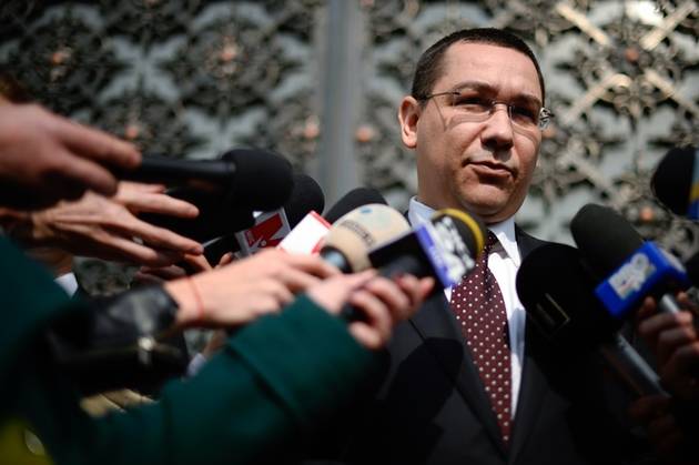 Ismét Ponta doktori címének visszavonását kérik