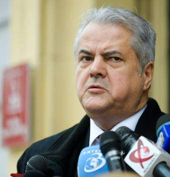 Alkotmányos volt Adrian Năstase megfosztása a Románia Csillaga érdemrend nagykeresztjétől