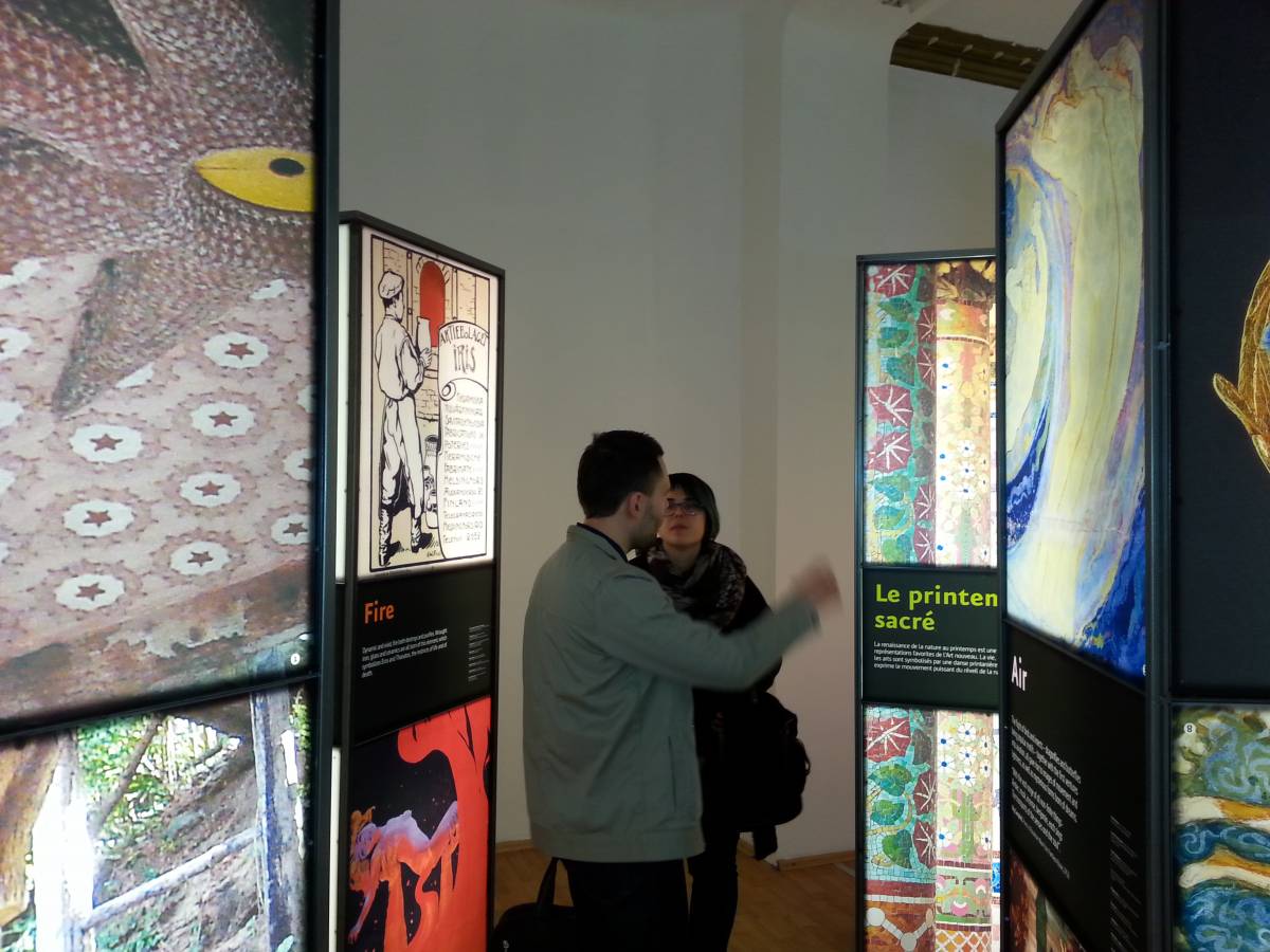 Tapintható szecesszió: interaktív tárlat a váradi Darvas–La Roche-házban