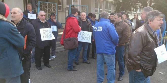 Folytatják az éhségsztrájkot a marosnémeti hőerőmű alkalmazottai