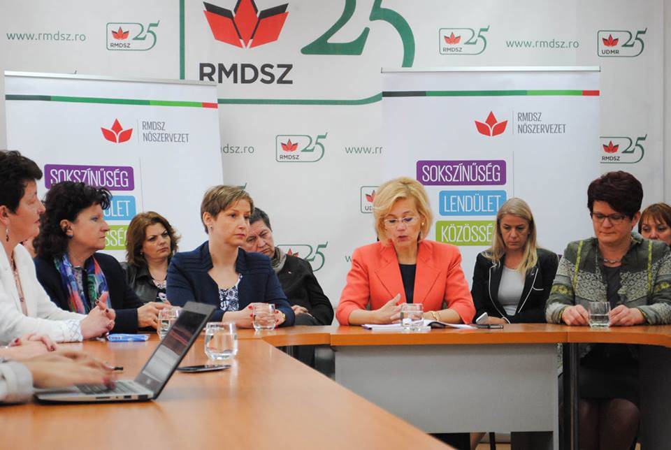 Tíz polgármesterjelöltet indít az RMDSZ nőszervezete