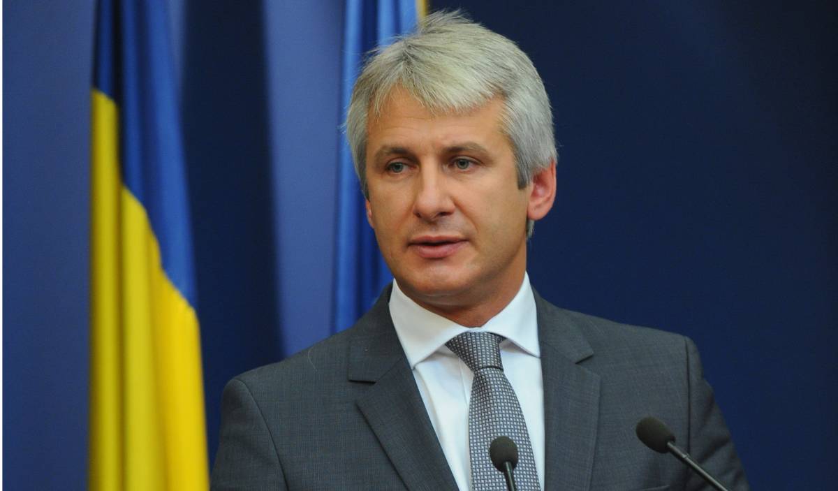 „Mohóságuk” alapján különadót vet ki a bankokra a román kormány