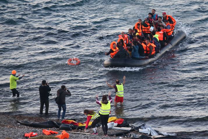 Elsüllyedt egy migránsokat szállító halászhajó a Fekete-tenger török partjainál