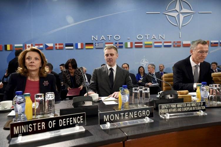 Montenegró meghívást kapott a NATO-ba
