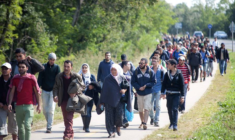 Két év alatt megduplázódott a Németországban élő menedékkérők és menekültek száma