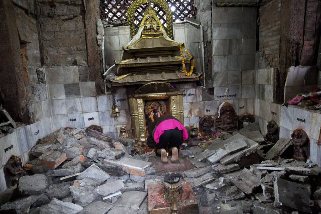 Gyűjtés a nepáli földrengések áldozatainak megsegítésére