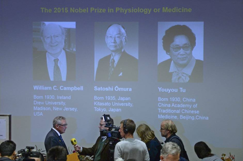 Fertőző betegségek kutatásáért hárman kapják az orvosi Nobel-díjat