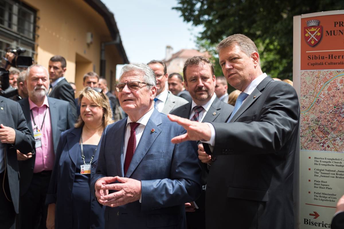 A román–német együttélést méltatta Johannis és Gauck