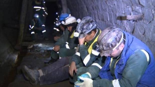 Tiltakoznak a mélyben a Zsil-völgyi bányászok