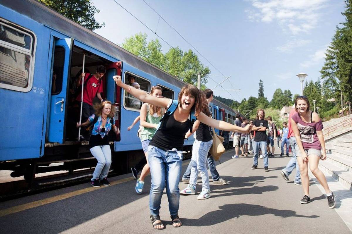 Ingyenes európai vonatbérletet biztosítana az EP a 18 éves fiataloknak