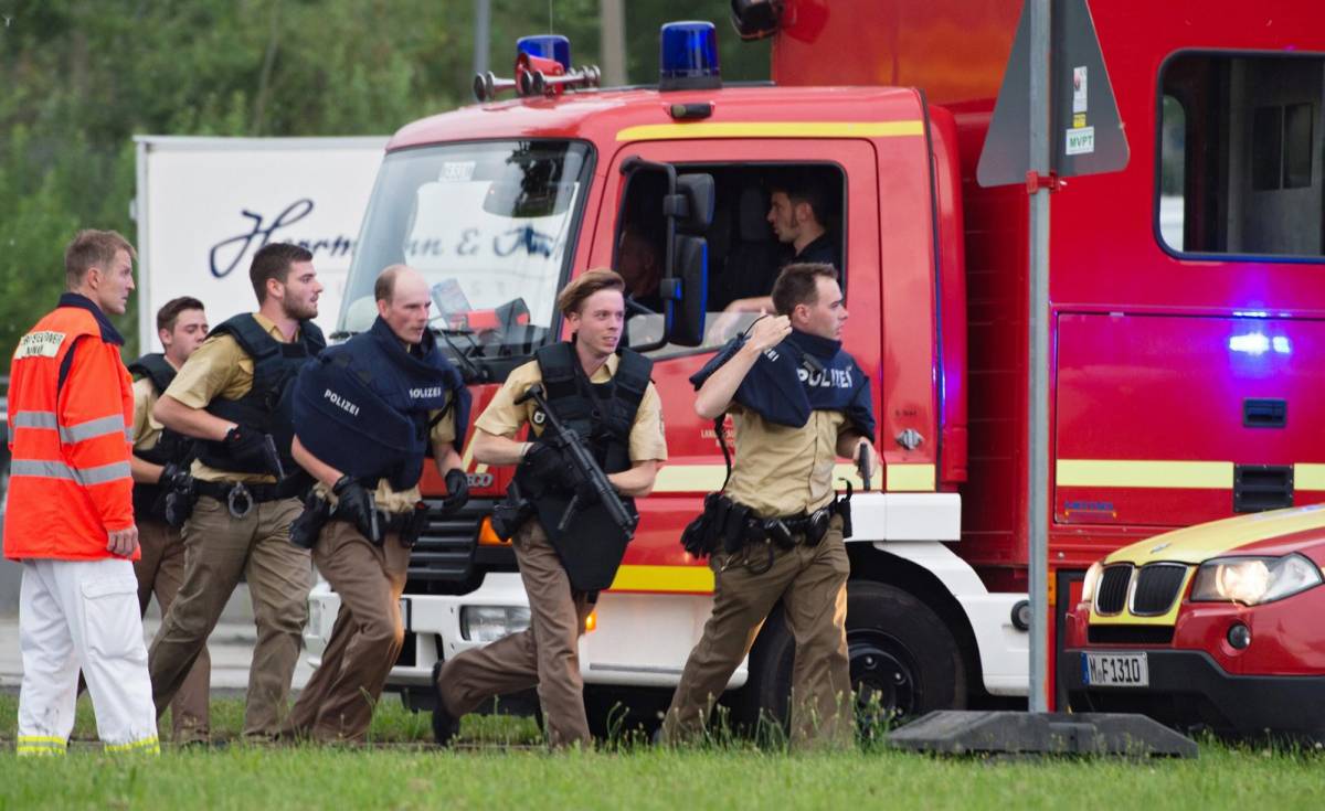 Halálos áldozatokat követelő lövöldözés Münchenben