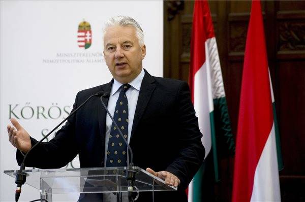 Az egész világot behálóznák a magyar üggyel