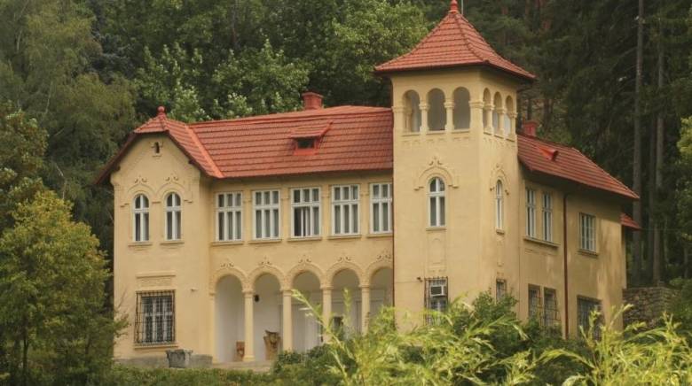 Köztulajdonban marad a csucsai Boncza-kastély – jogerősen a megyei tanács javára döntött a legfelsőbb bíróság