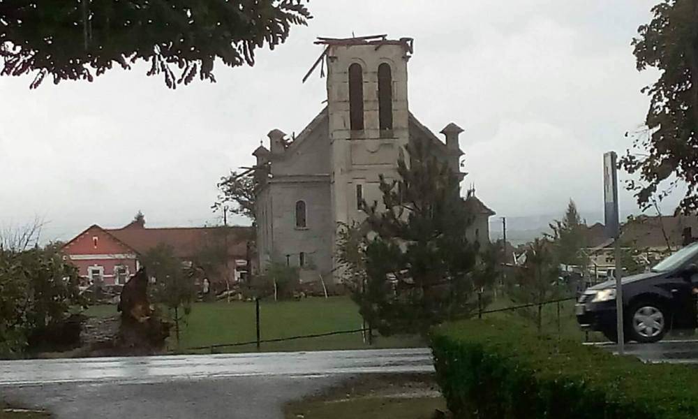 Adományokat gyűjt az erdélyi viharkárosultak javára a Magyarországi Református Egyház