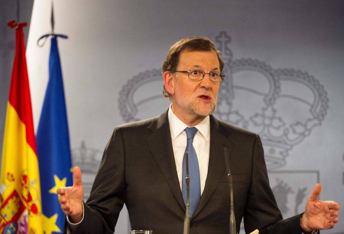 Rajoy kilátásba helyezte Katalónia autonómiájának felfüggesztését
