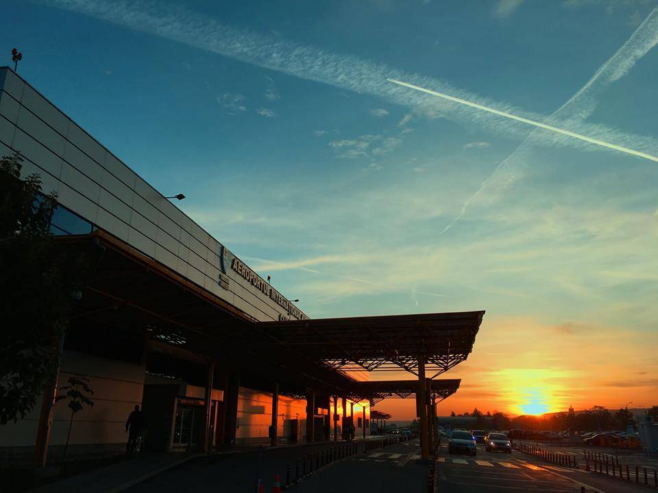 Tovább gyűrűzik a kolozsvári reptérbotrány