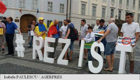 A korrupció ellen tüntettek Bukarestben és Szebenben