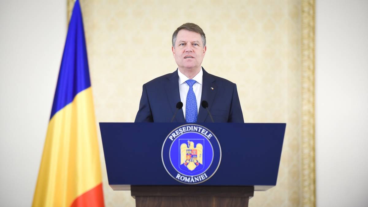 Gratuláltak Macron győzelméhez a román vezetők