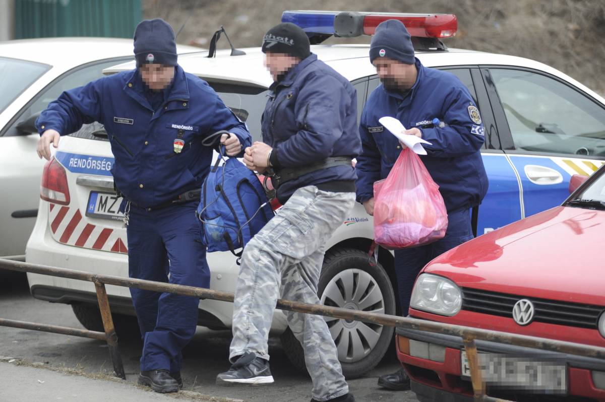 Bíróság elé állították Magyarországon a rendőröket elsodró székelyföldi kamionsofőrt
