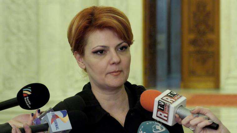 Hivatali visszaéléssel vádolja az államfőt Lia Olguța Vasilescu – bűnvádi panaszt készül tenni ellene