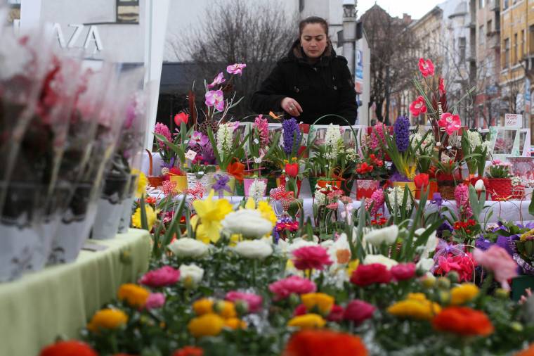 Fellendíti a romániai e-kereskedelmet a Valentin-nap