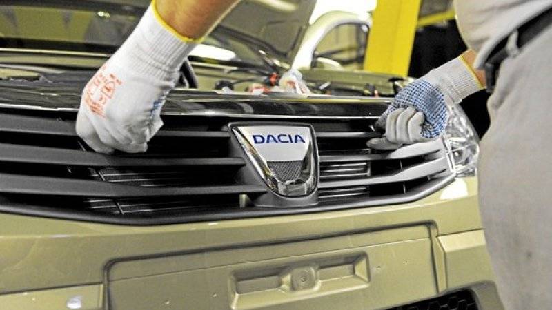 Kiszáll a Dacia és a Renault a romániai egyesületből