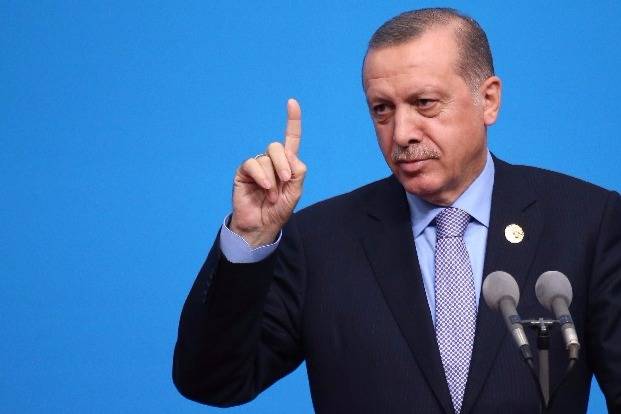 Erdogan nyelvészkedik: kitörölné az aréna kifejezést a szótárból