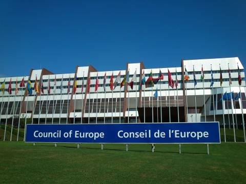Bírálja az Európa Tanács a román Btk. módosítását