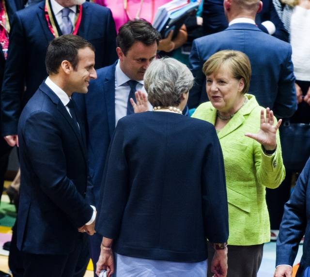 Merkel és Macron Brüsszelben: az EU egy értékközösség, be kell tartani a szabályait