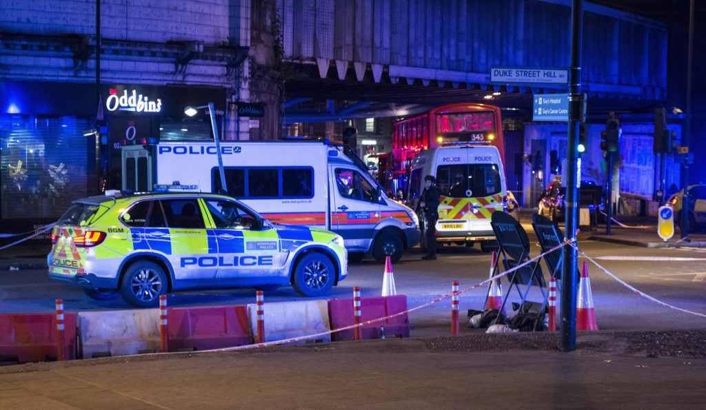 Londoni merénylet: tizenkét embert őrizetbe vettek